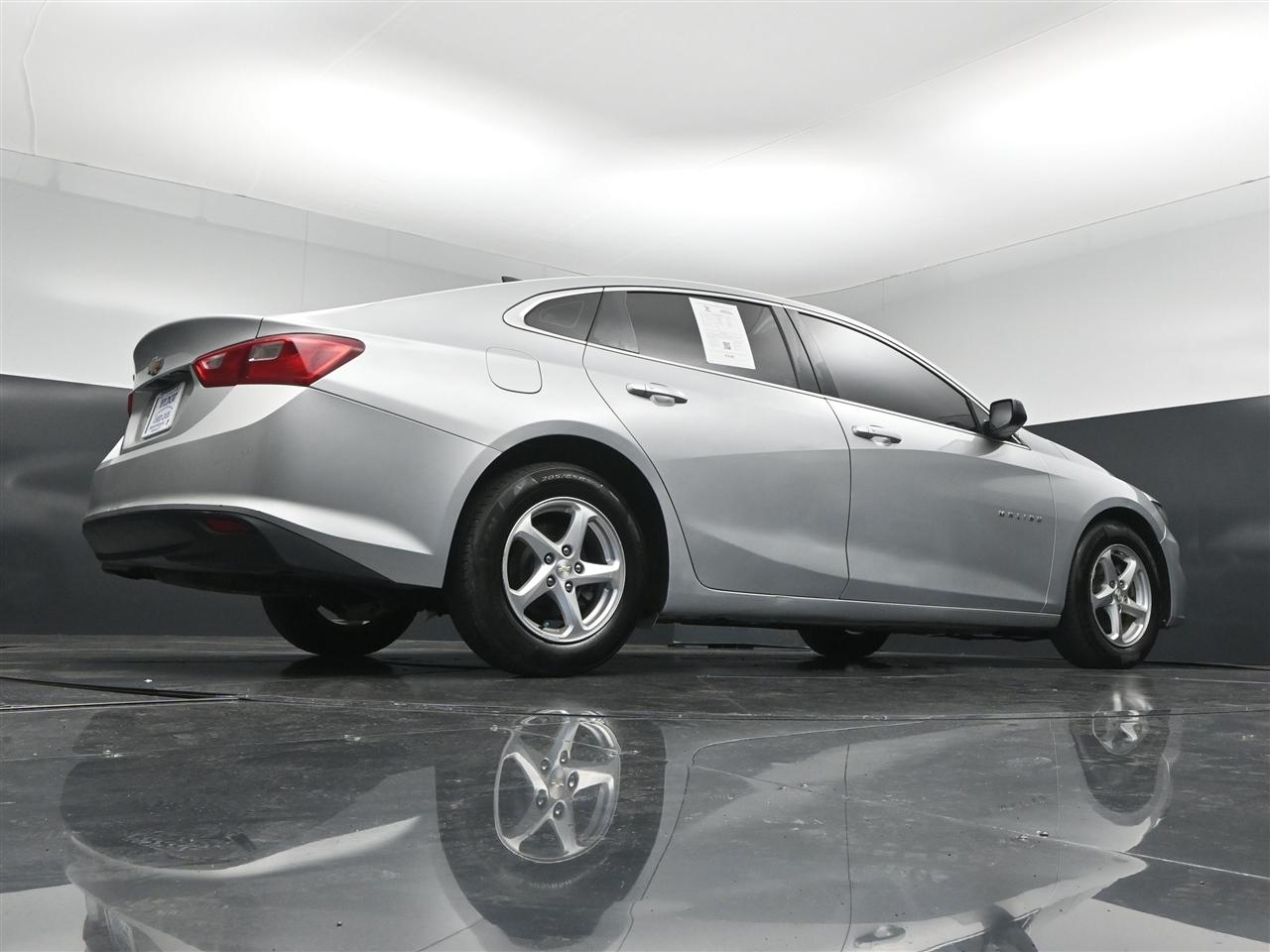Chevrolet Malibu LS 2018