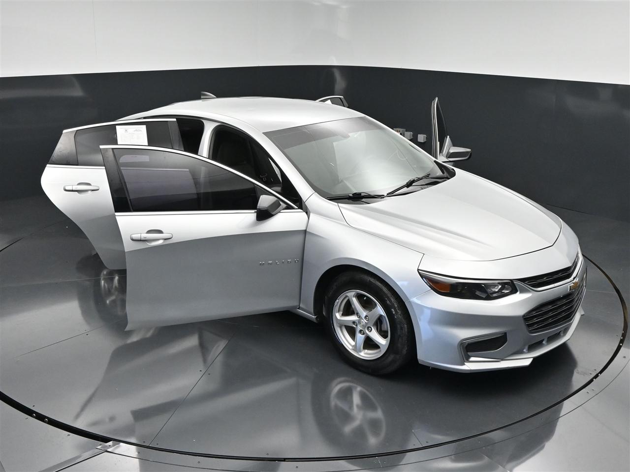 Chevrolet Malibu LS 2018