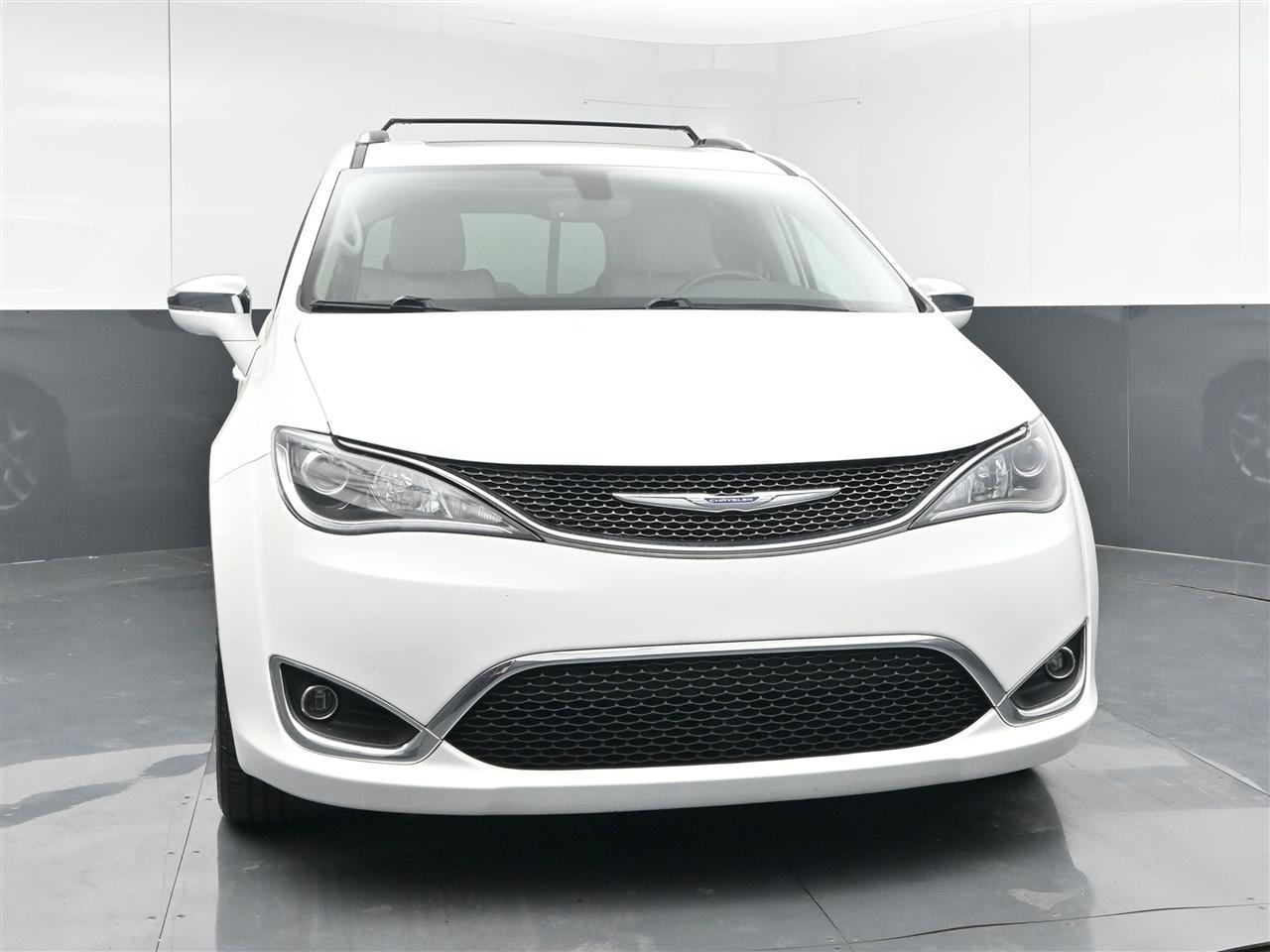 Chrysler Pacifica Limited 2020