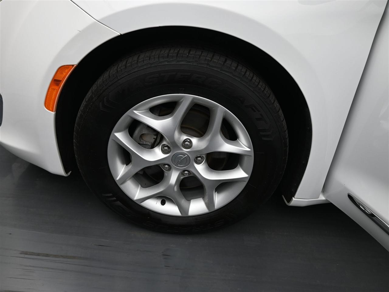 Chrysler Pacifica Limited 2020