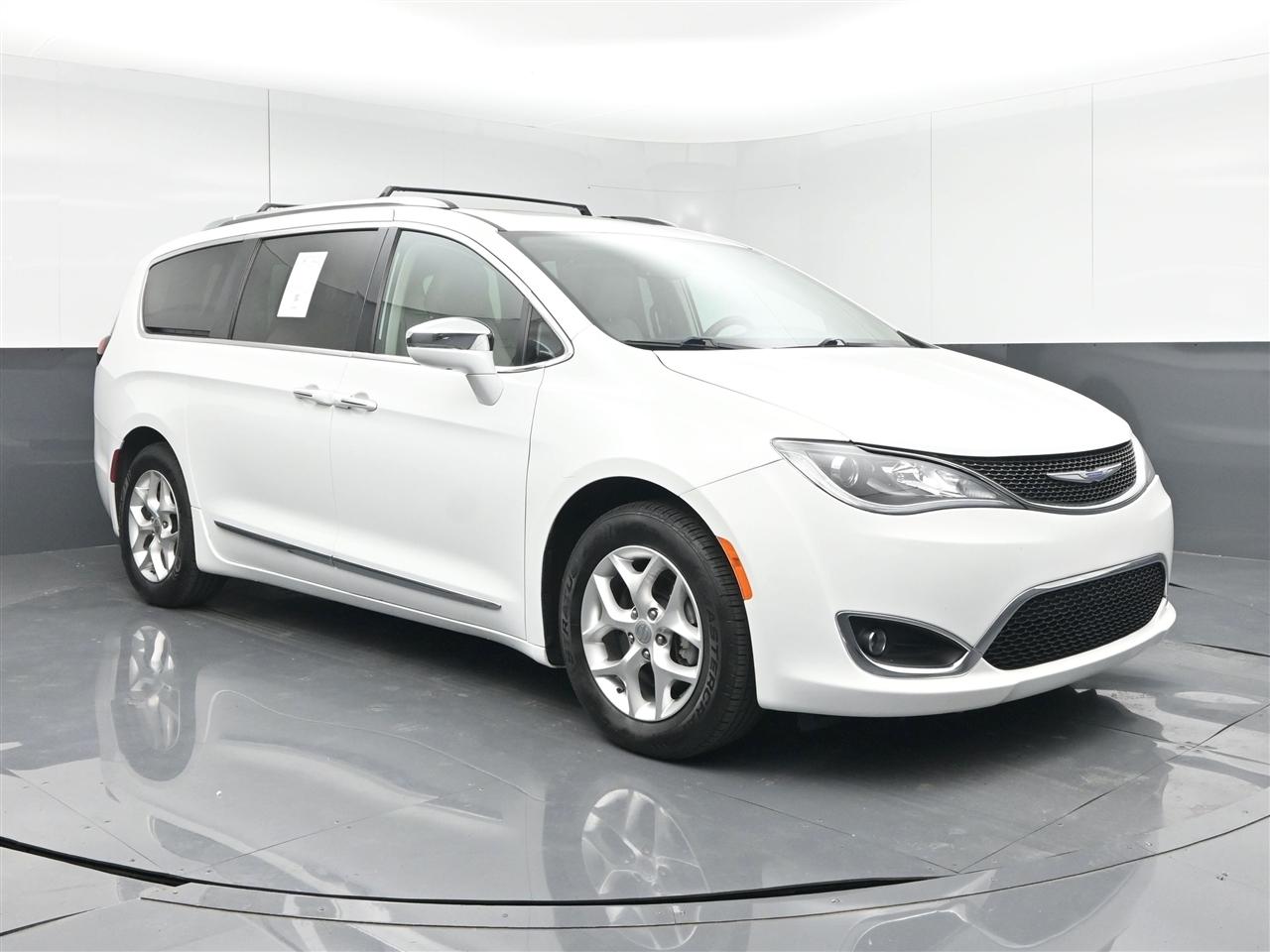 Chrysler Pacifica Limited 2020