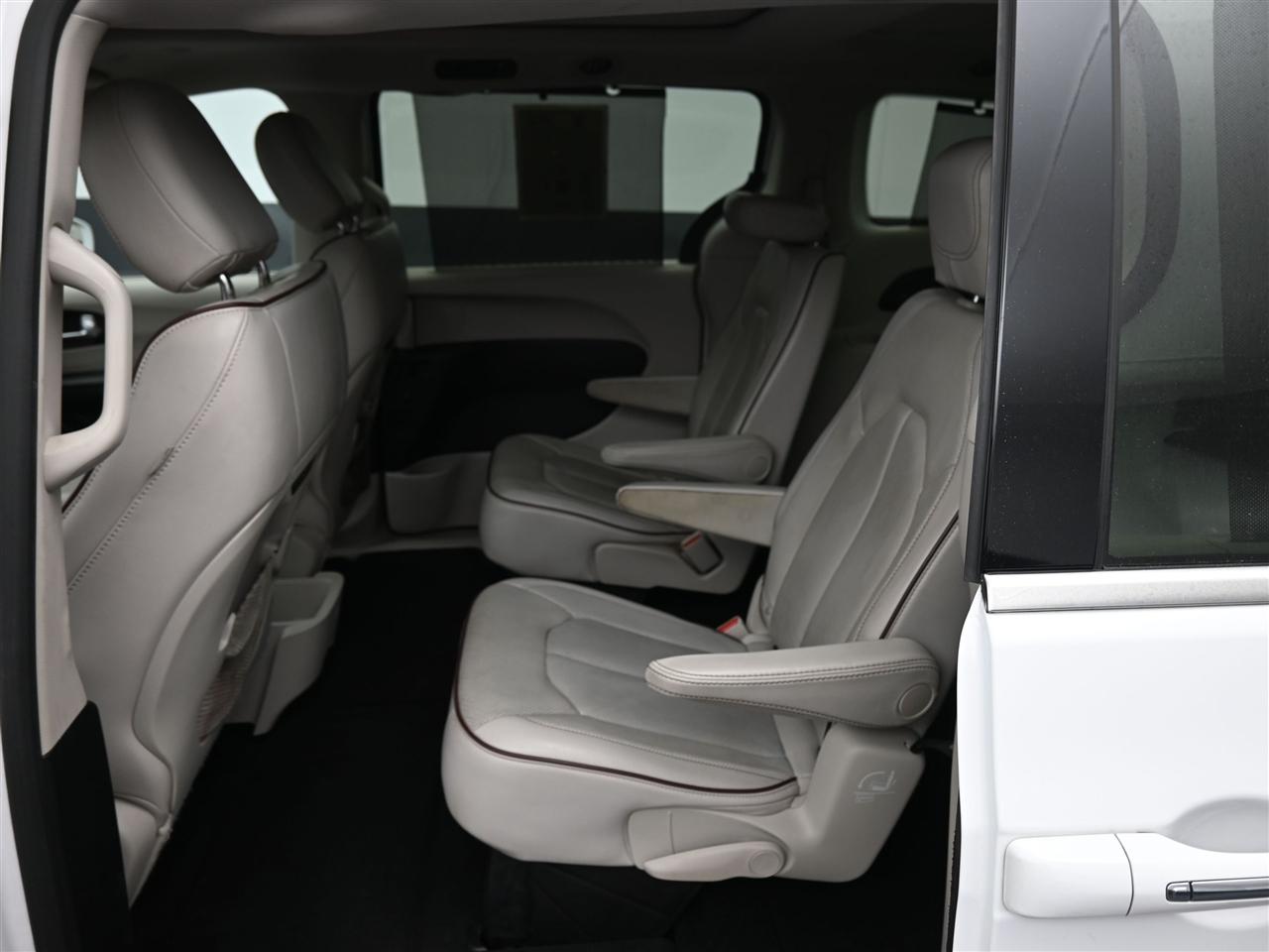 Chrysler Pacifica Limited 2020