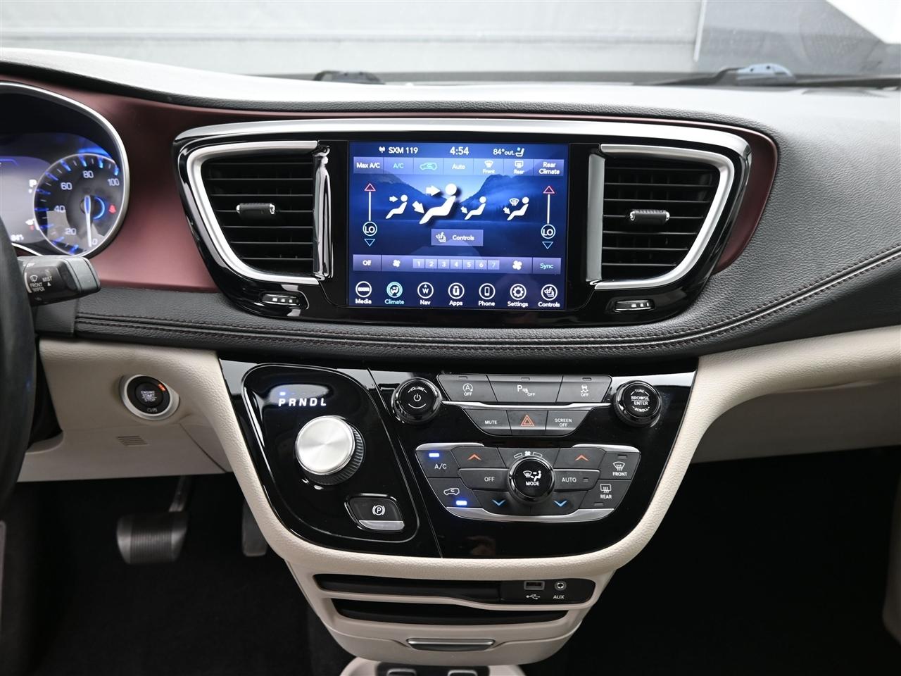 Chrysler Pacifica Limited 2020
