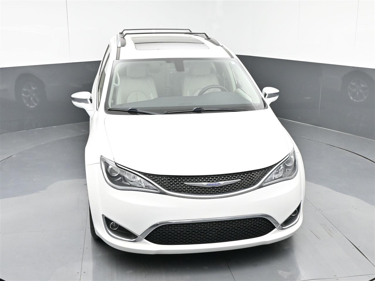 Chrysler Pacifica Limited 2020