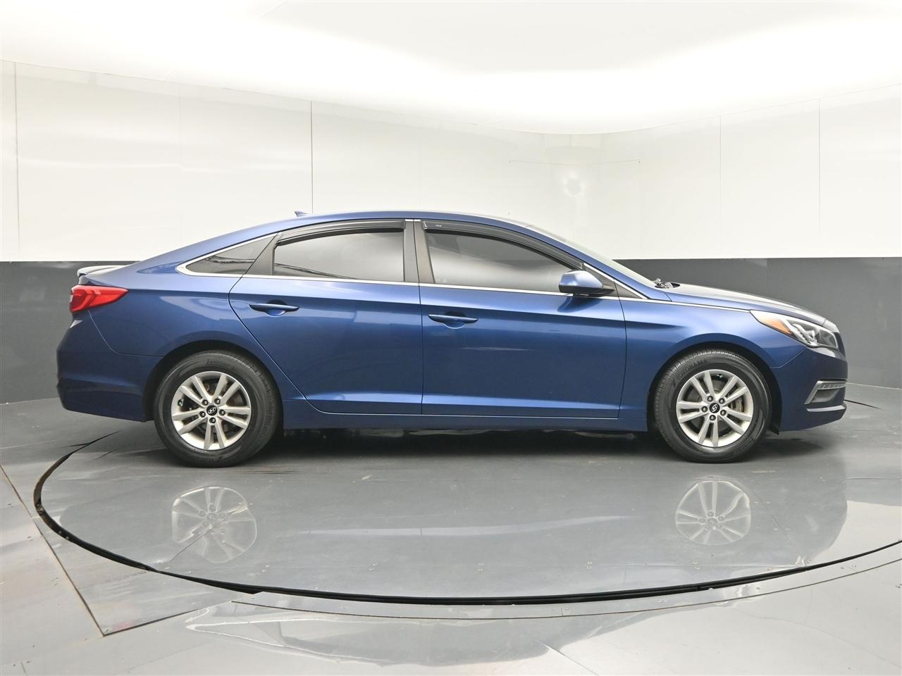 Hyundai Sonata SE 2015