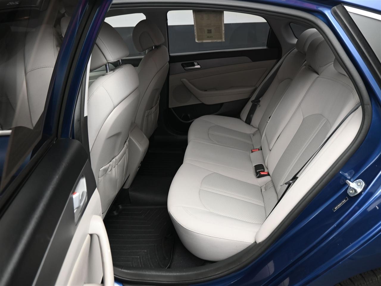 Hyundai Sonata SE 2015