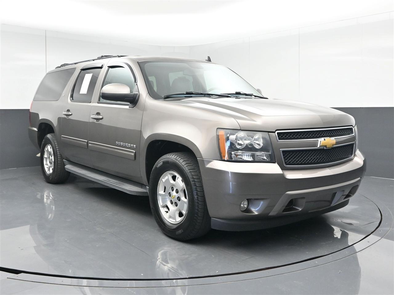 Chevrolet Suburban LT 1500 2WD 2013