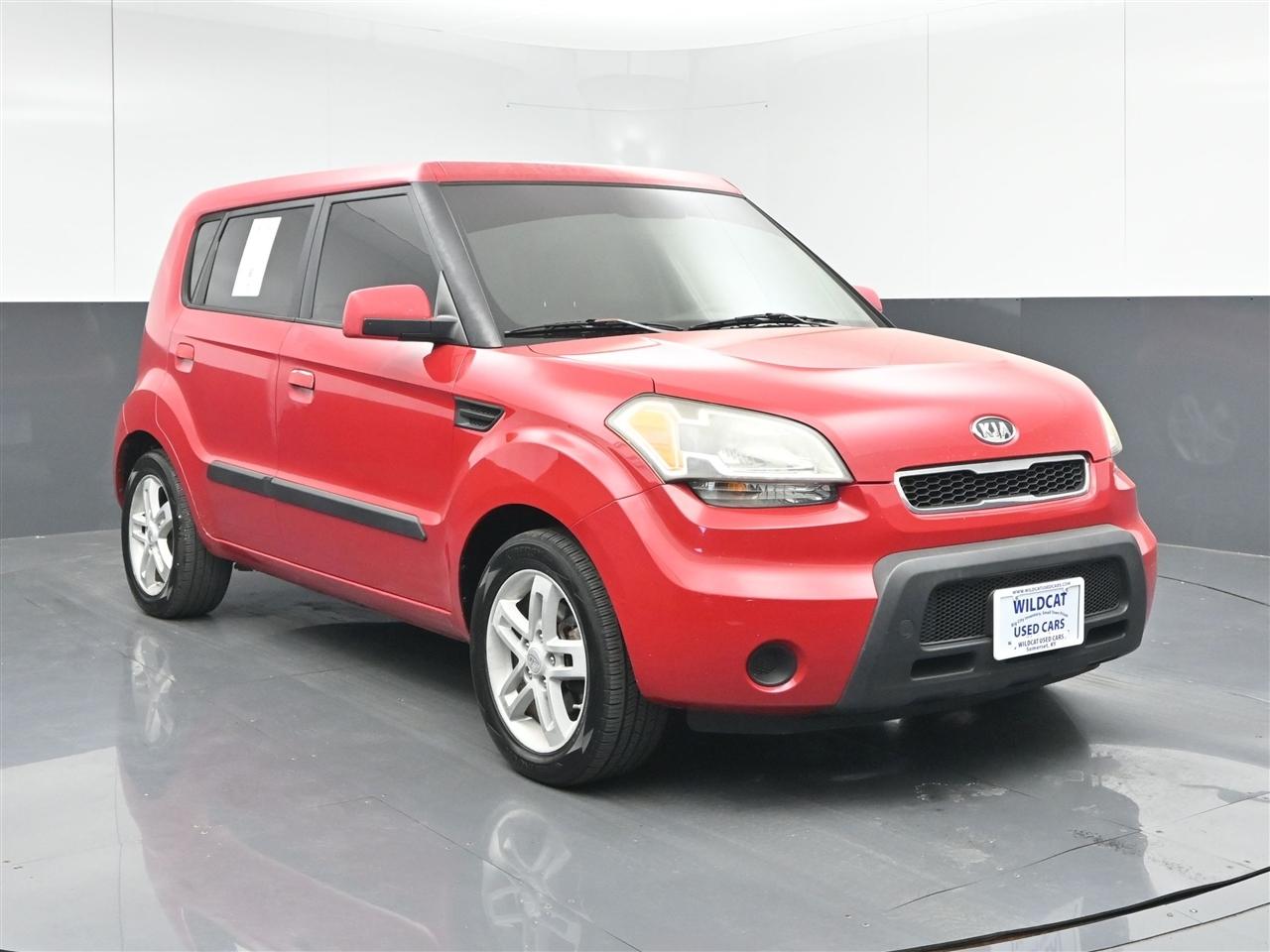 Kia Soul + 2010