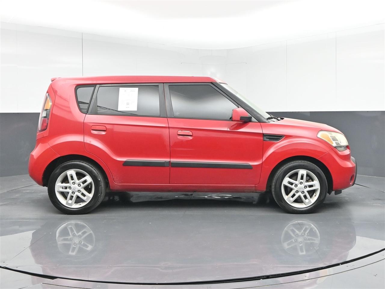 Kia Soul + 2010