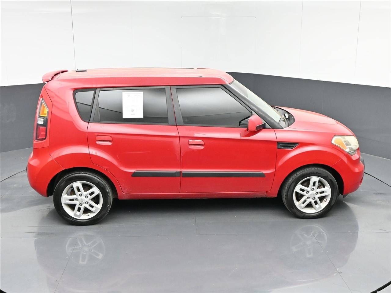 Kia Soul + 2010