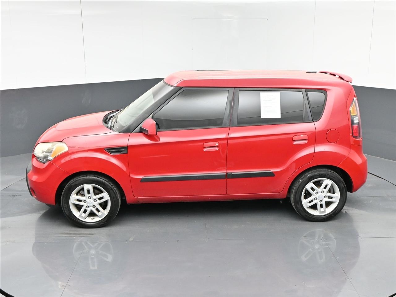 Kia Soul + 2010