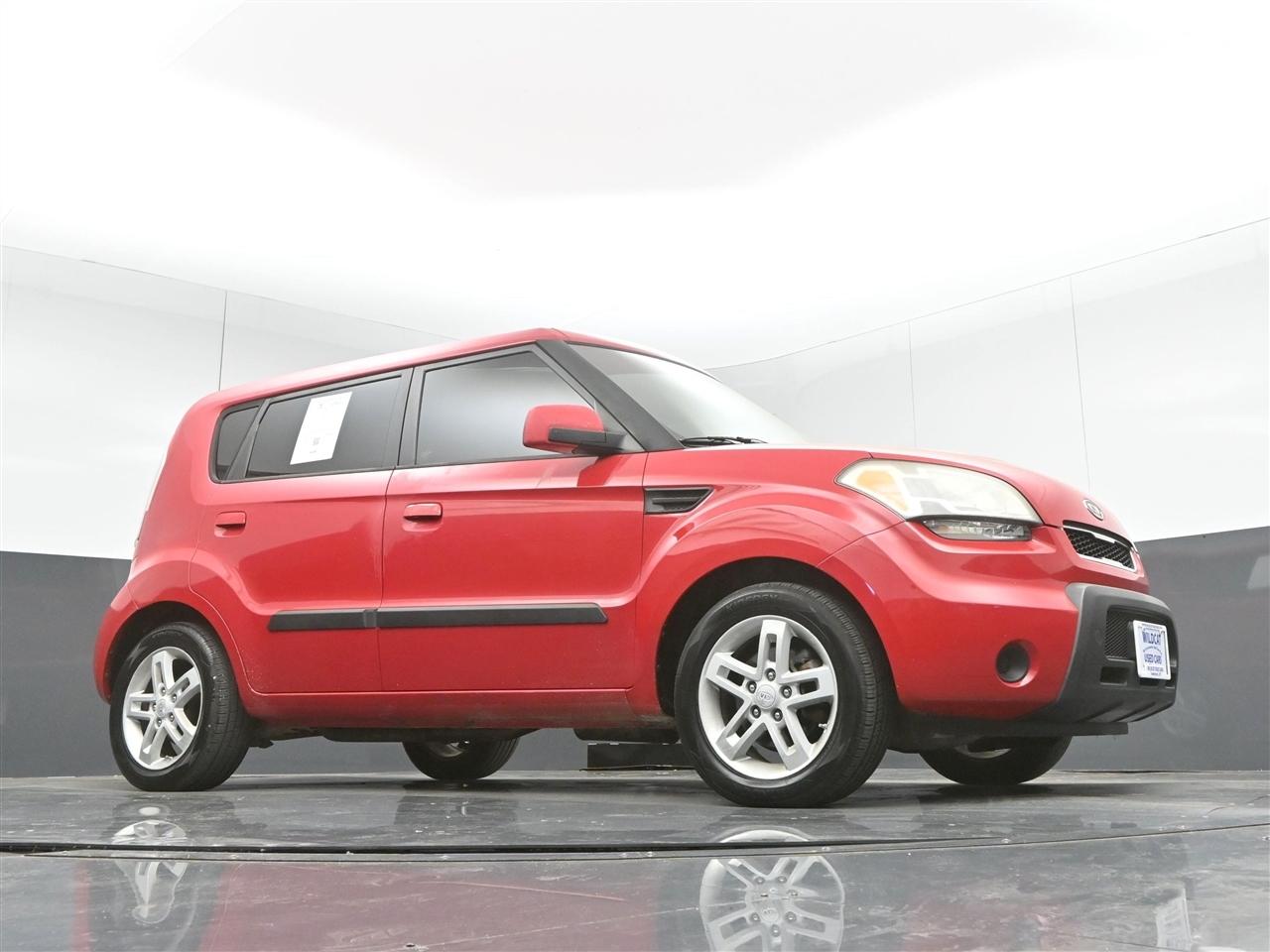 Kia Soul + 2010