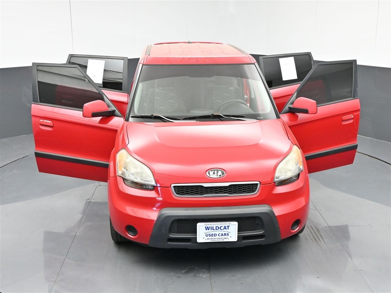 Kia Soul + 2010