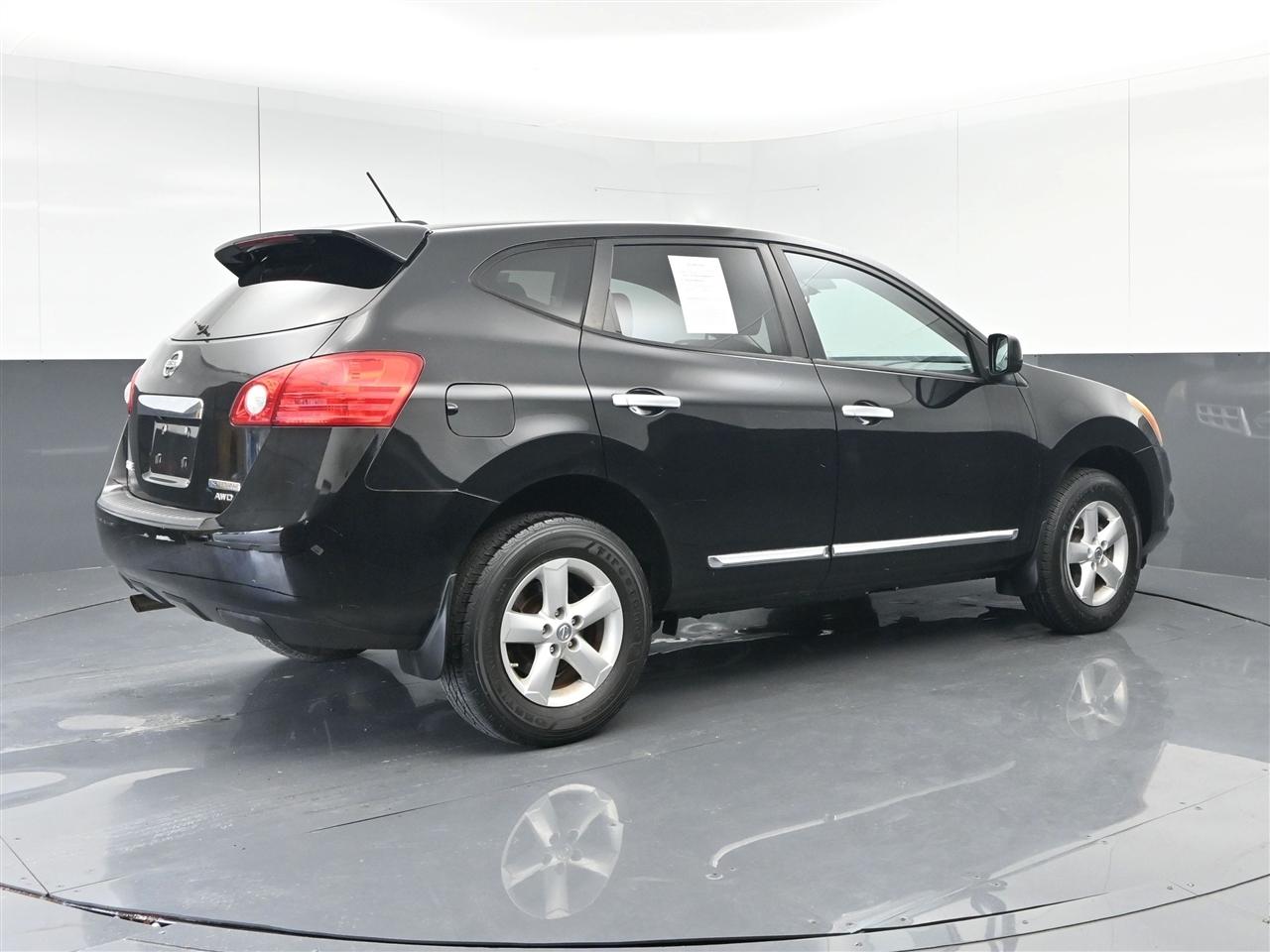 Nissan Rogue S AWD 2013