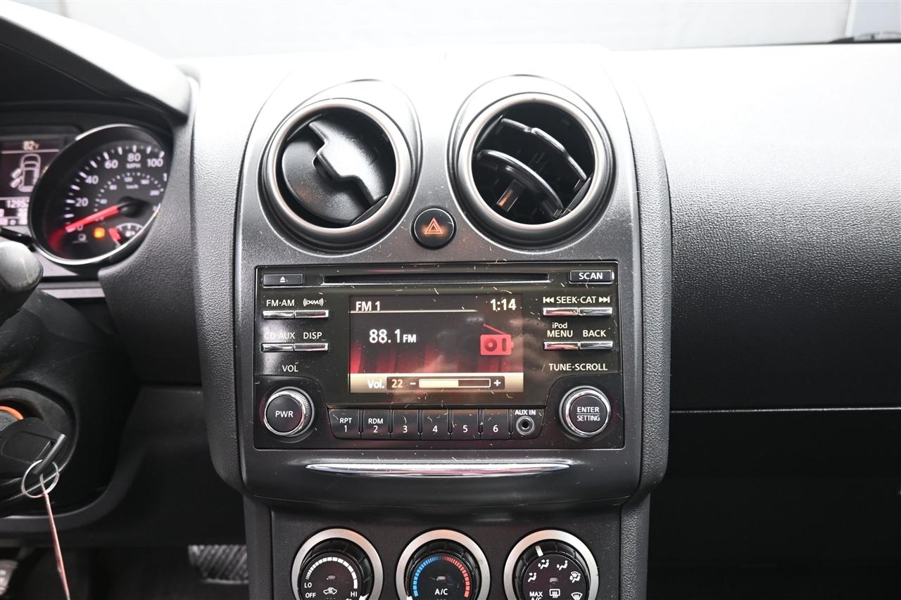 Nissan Rogue S AWD 2013