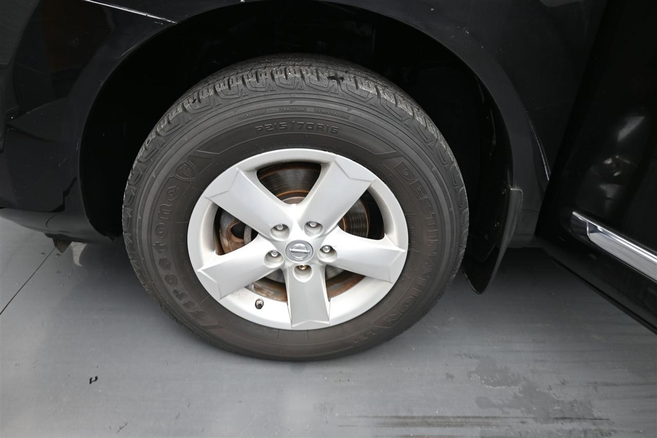 Nissan Rogue S AWD 2013