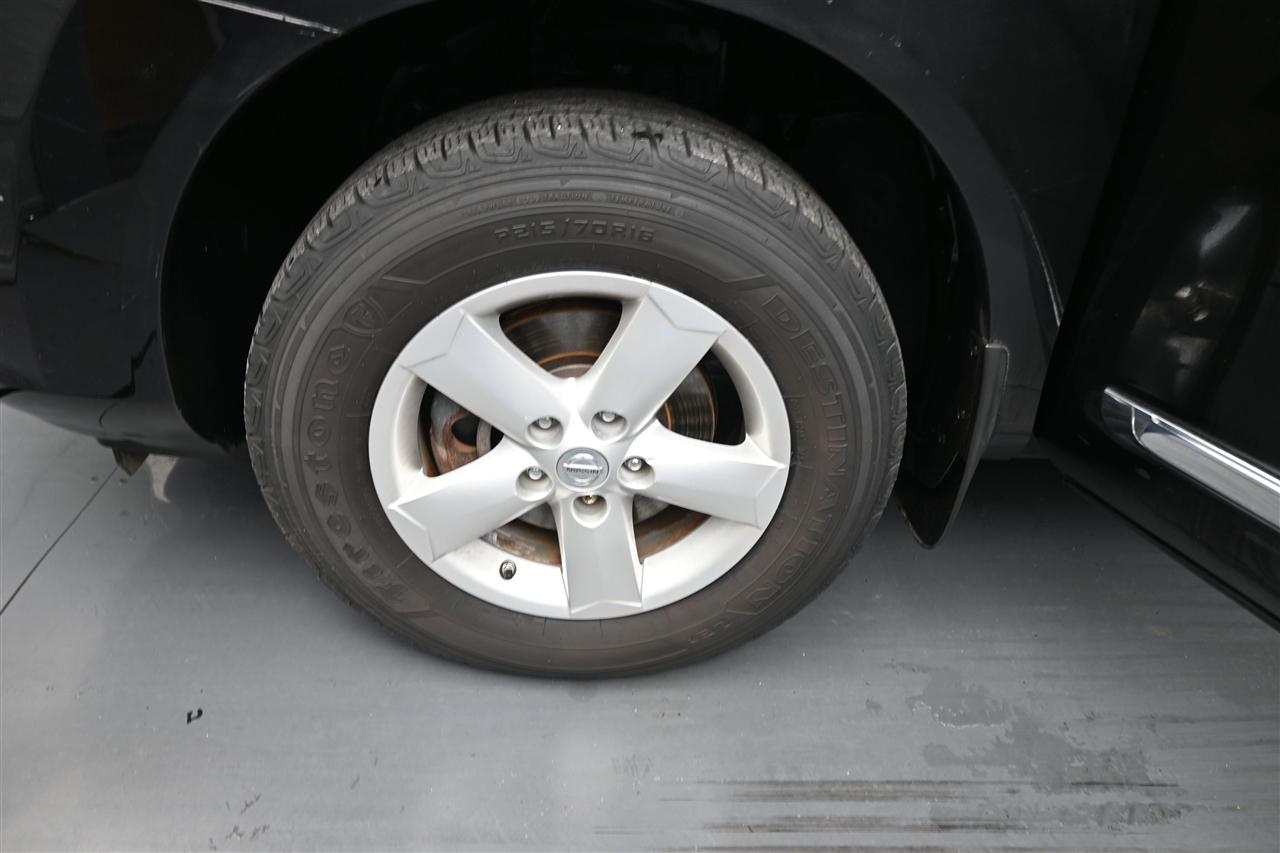 Nissan Rogue S AWD 2013