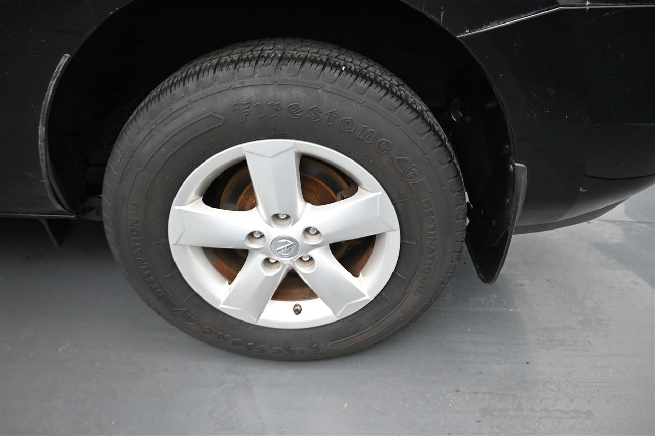 Nissan Rogue S AWD 2013