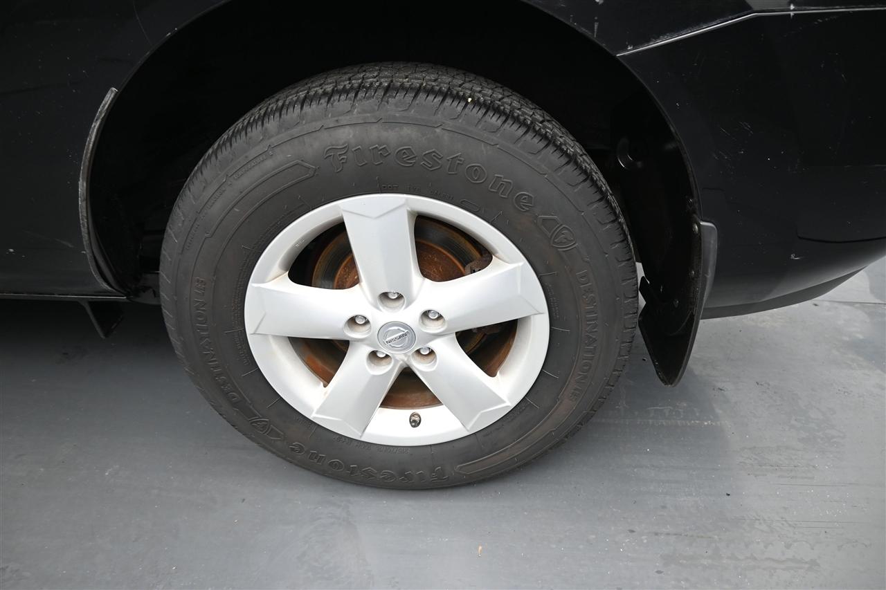 Nissan Rogue S AWD 2013