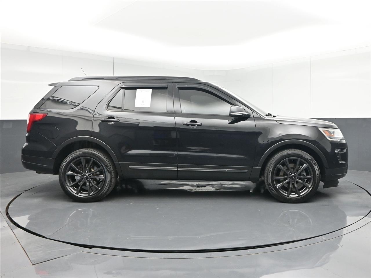 Ford Explorer XLT 4WD 2019