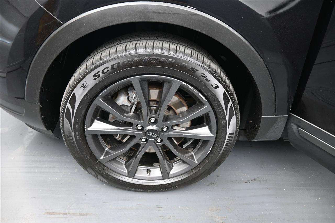 Ford Explorer XLT 4WD 2019