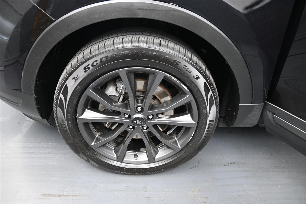 Ford Explorer XLT 4WD 2019