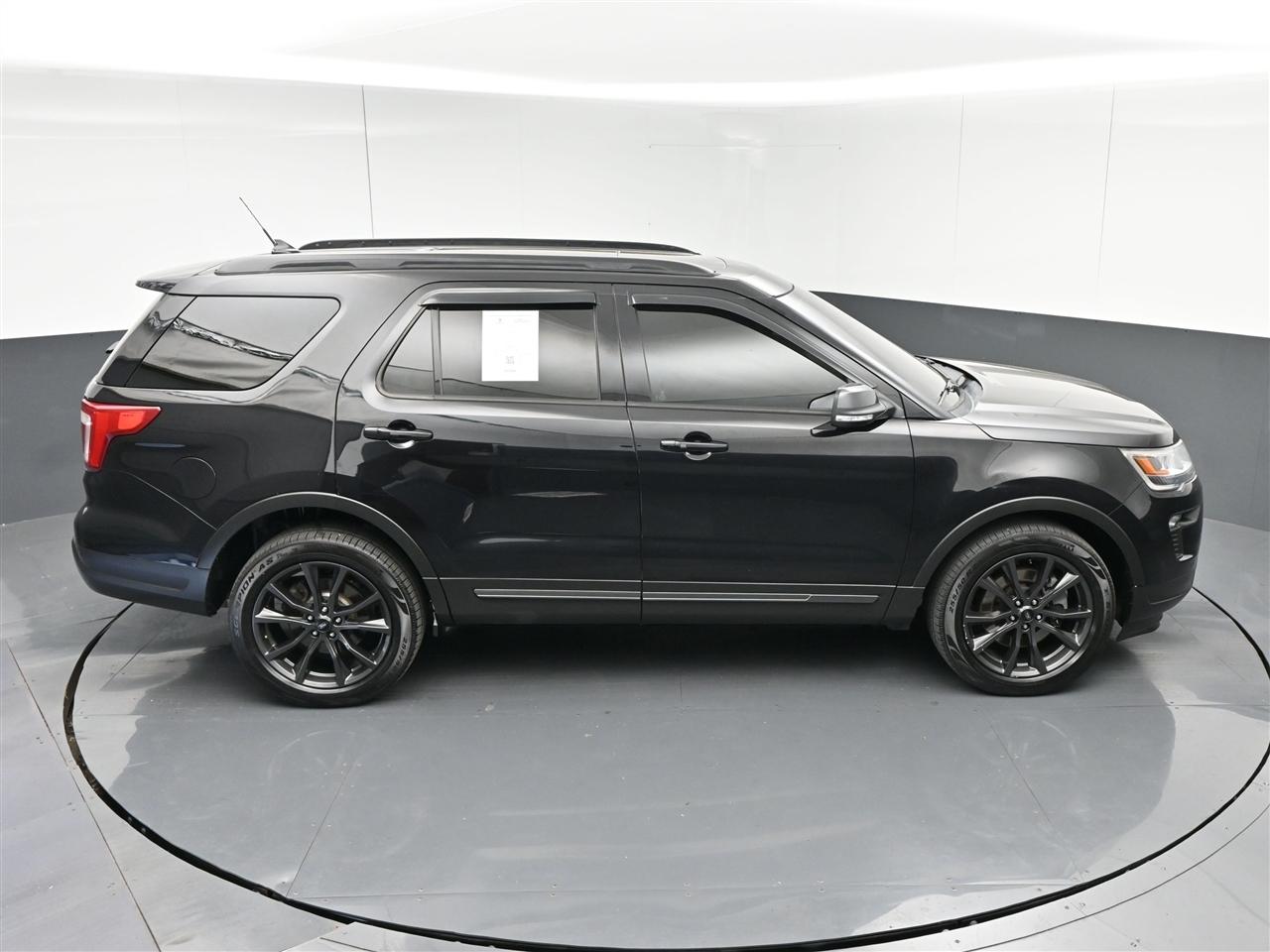 Ford Explorer XLT 4WD 2019