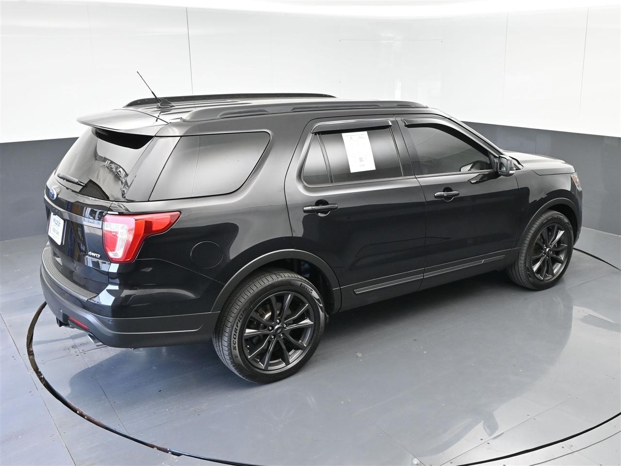 Ford Explorer XLT 4WD 2019