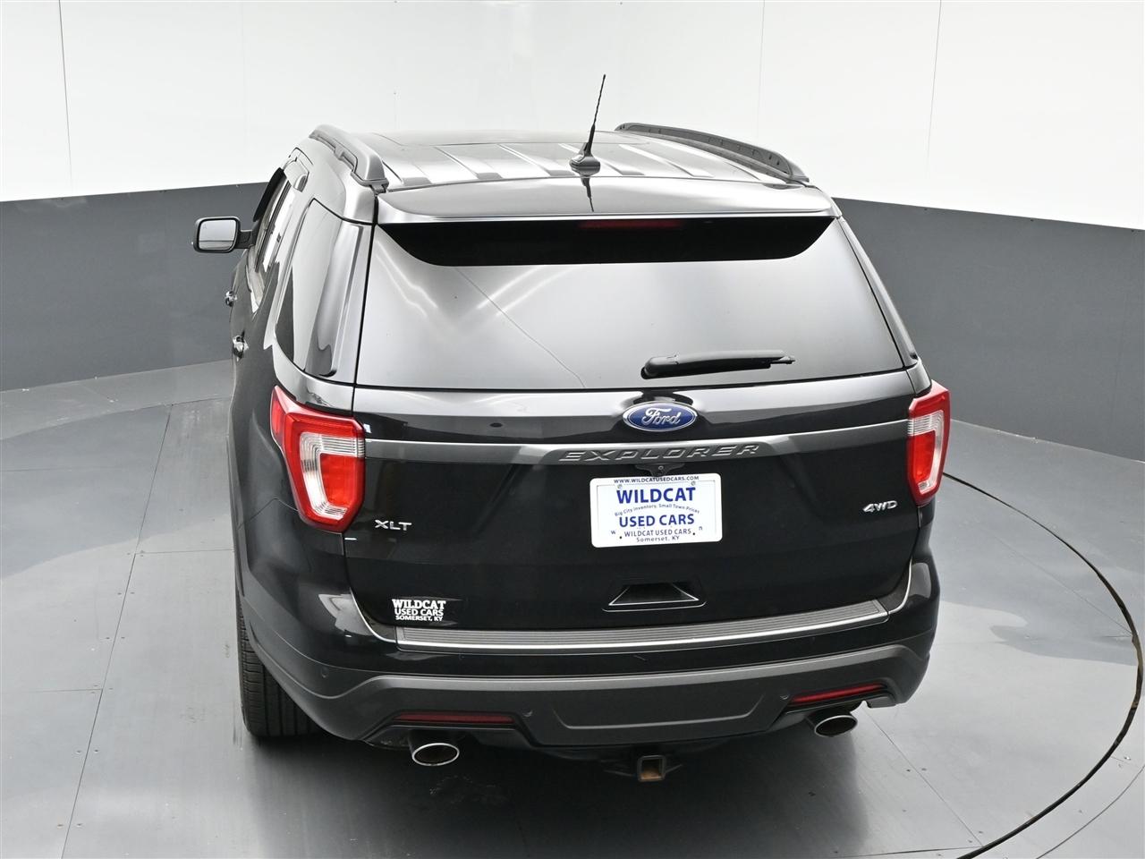 Ford Explorer XLT 4WD 2019