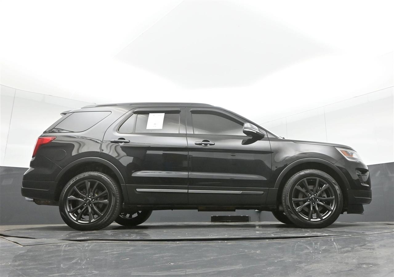 Ford Explorer XLT 4WD 2019