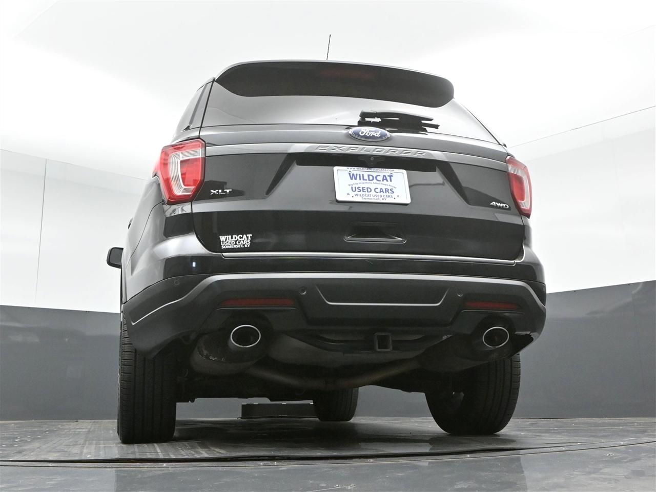 Ford Explorer XLT 4WD 2019