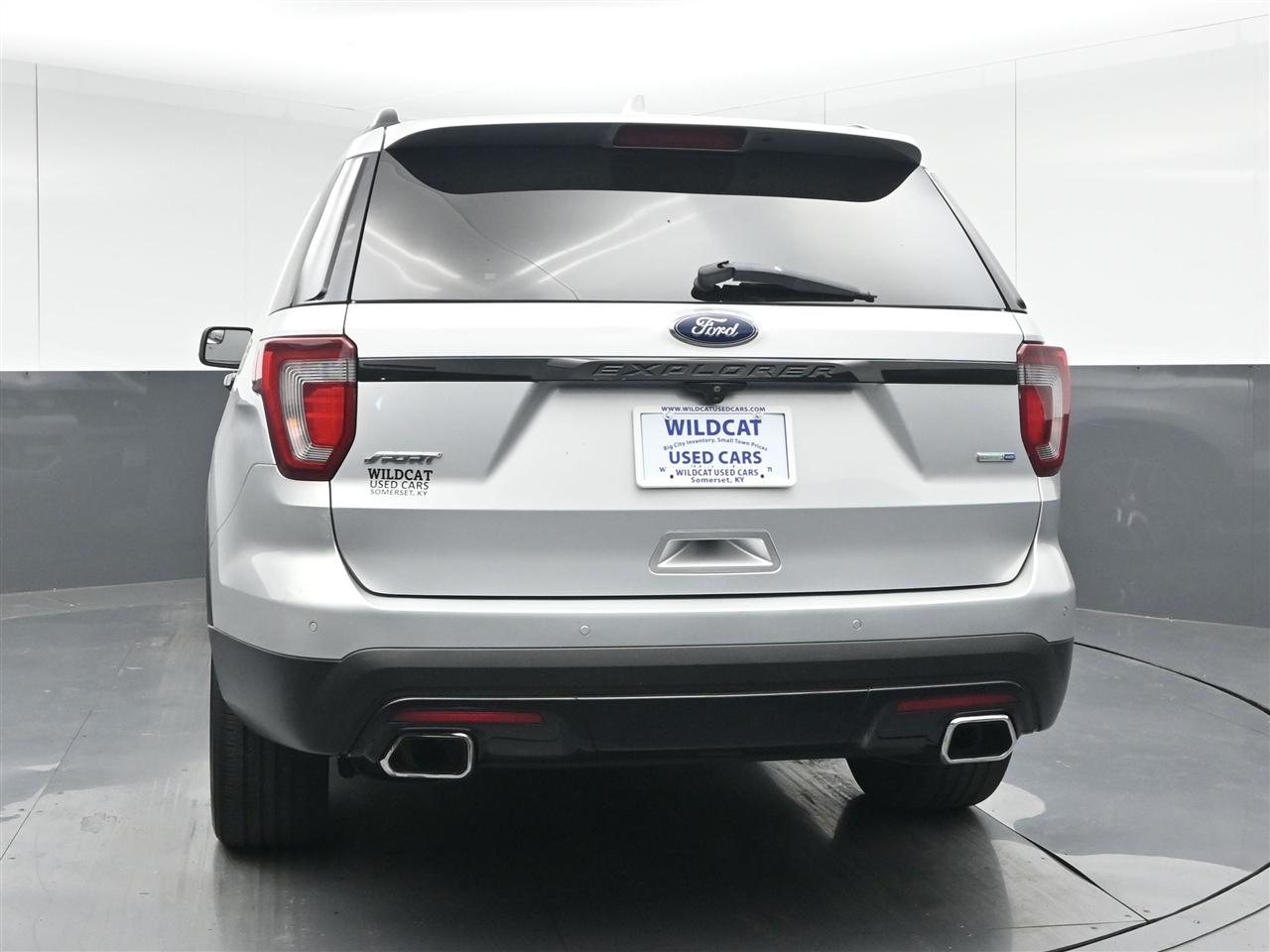 Ford Explorer Sport 4WD 2016