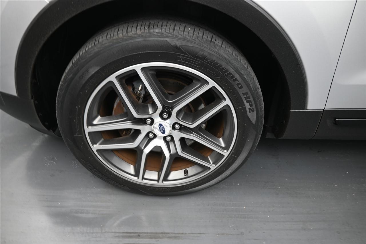 Ford Explorer Sport 4WD 2016