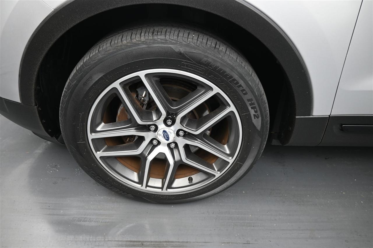 Ford Explorer Sport 4WD 2016