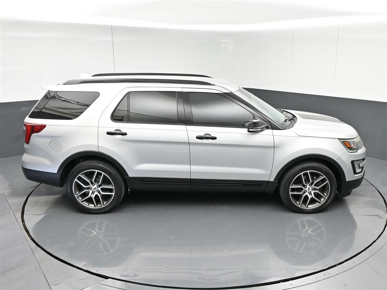 Ford Explorer Sport 4WD 2016