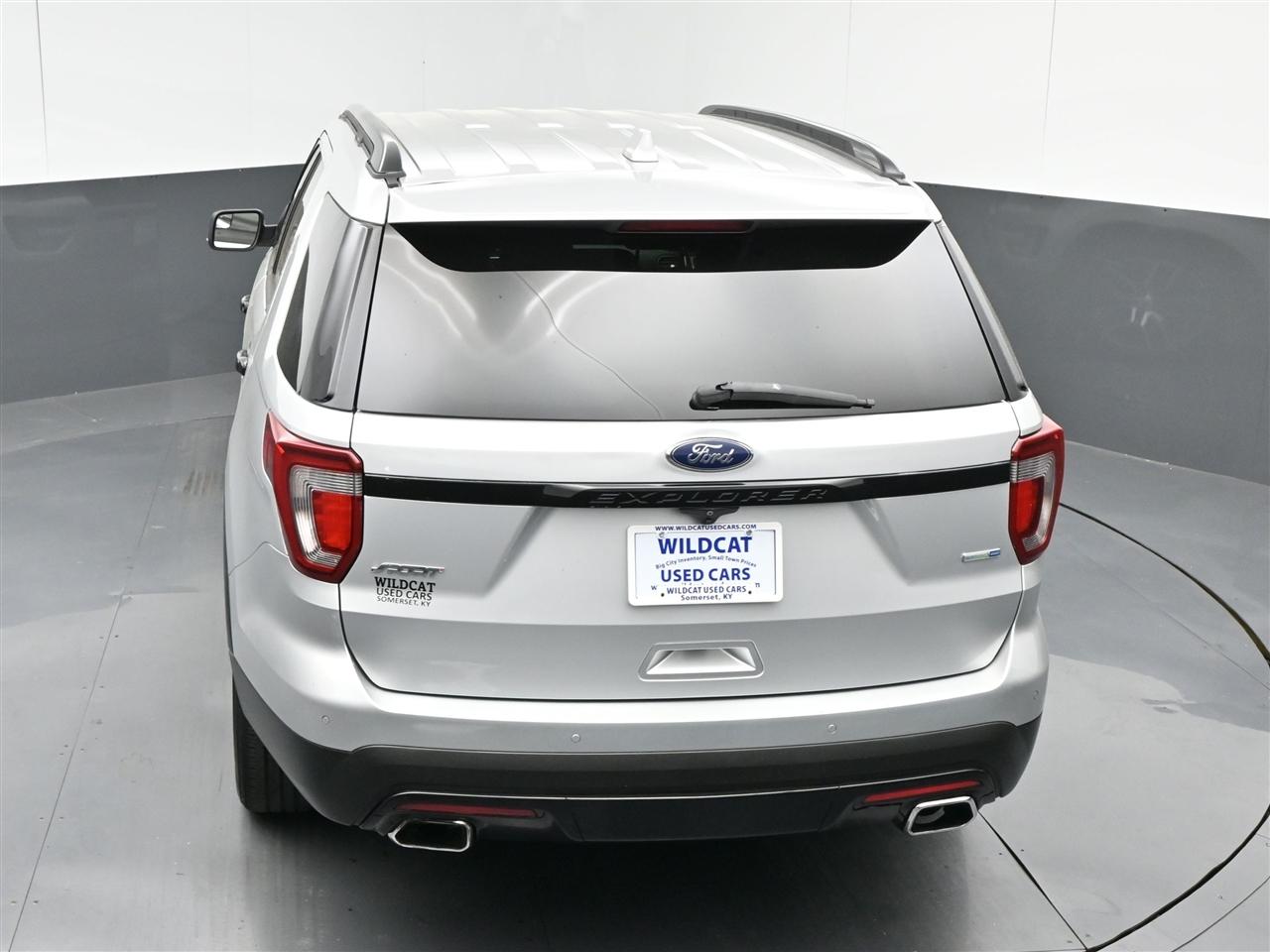 Ford Explorer Sport 4WD 2016
