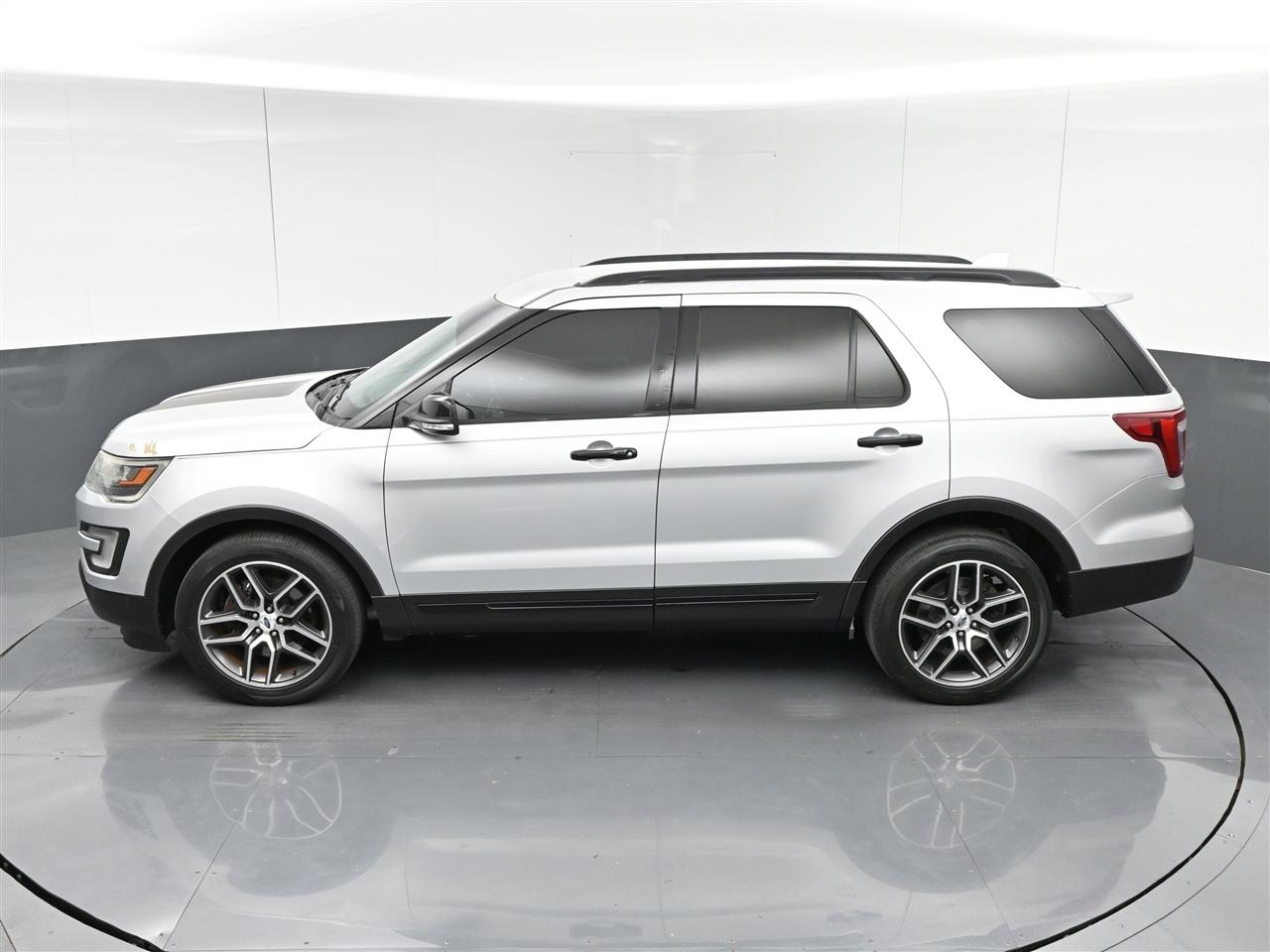 Ford Explorer Sport 4WD 2016