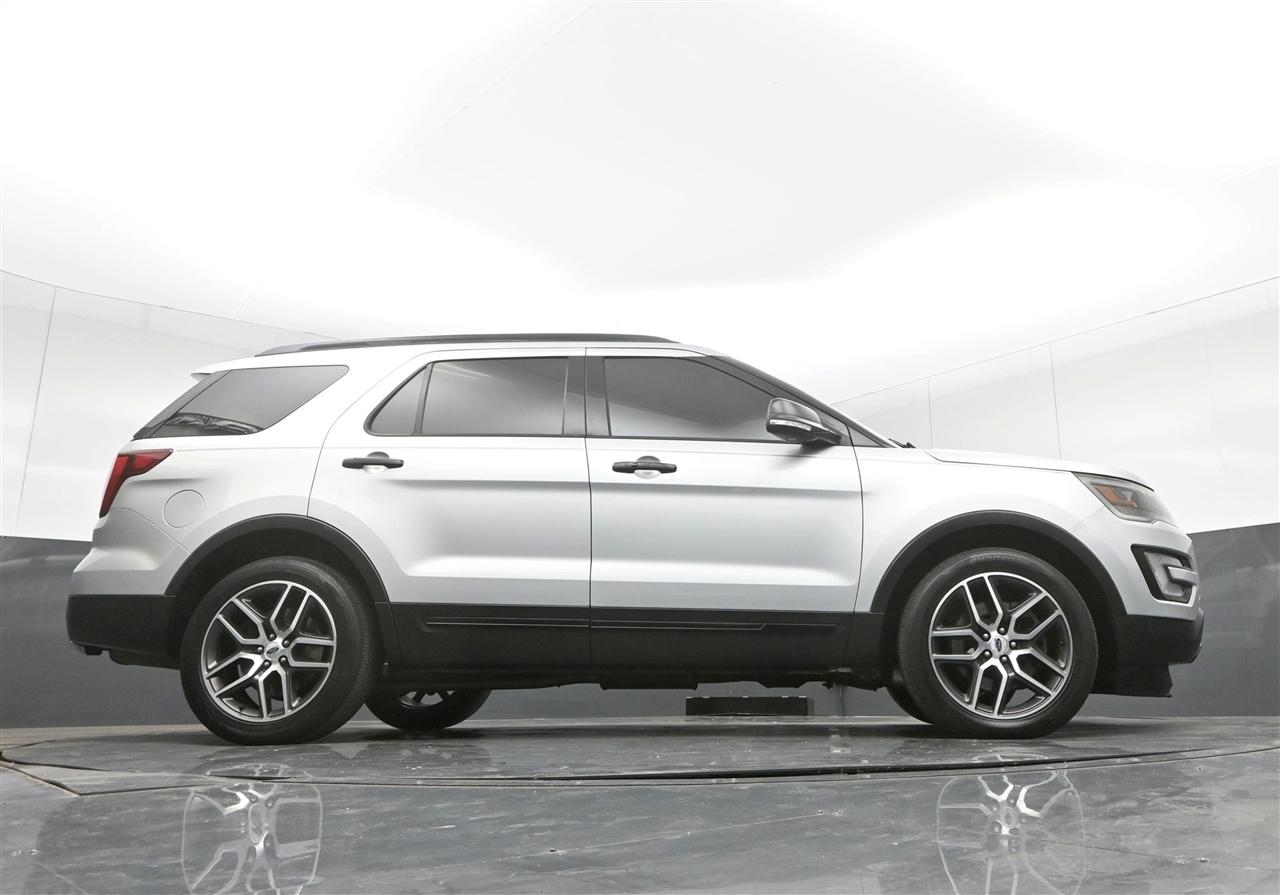 Ford Explorer Sport 4WD 2016
