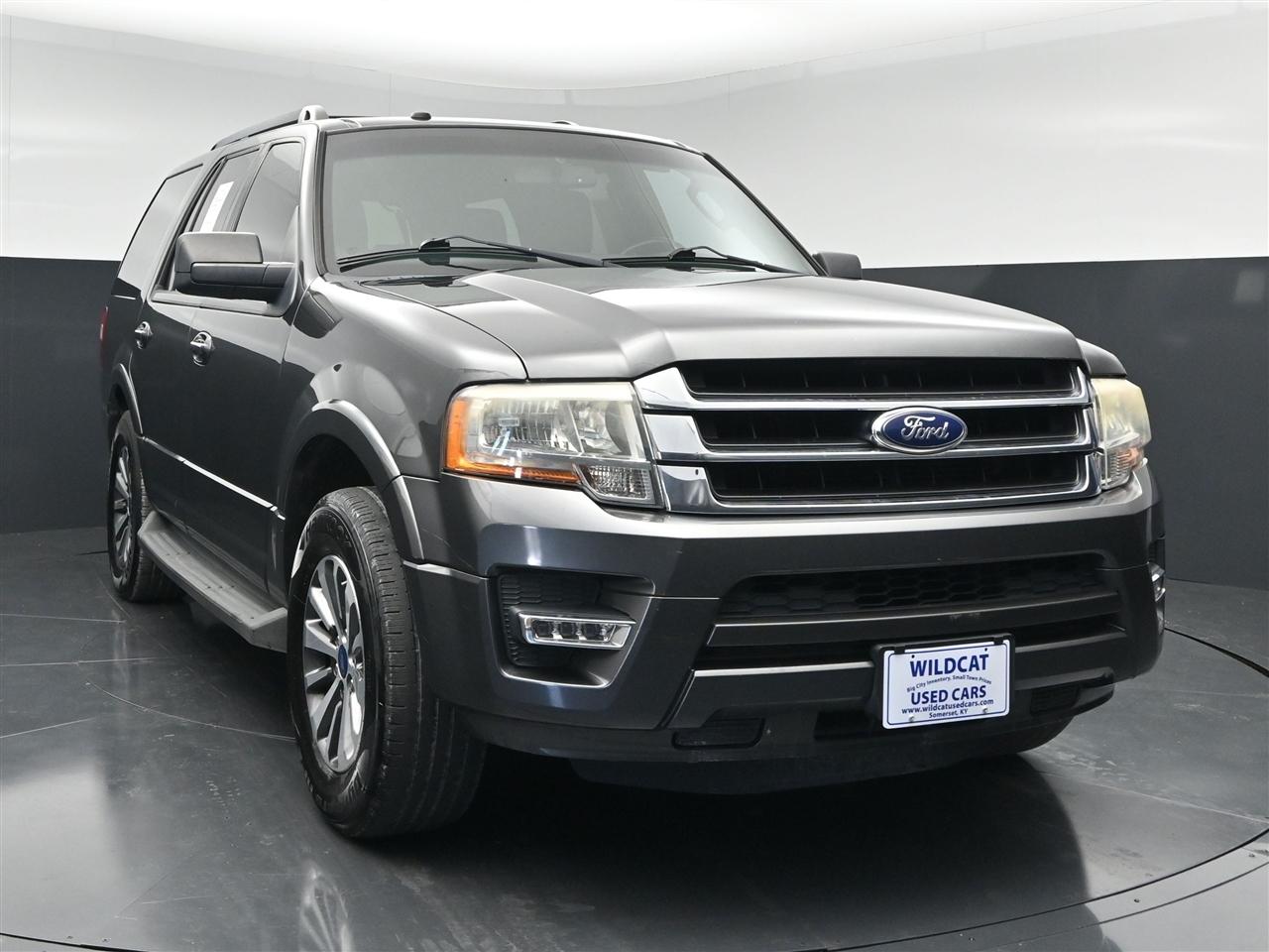 Ford Expedition XLT 2WD 2016