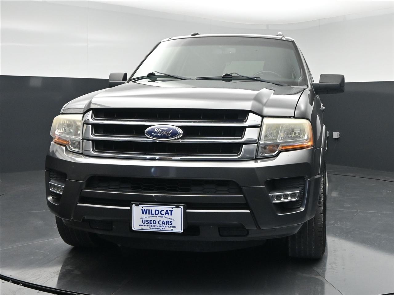 Ford Expedition XLT 2WD 2016