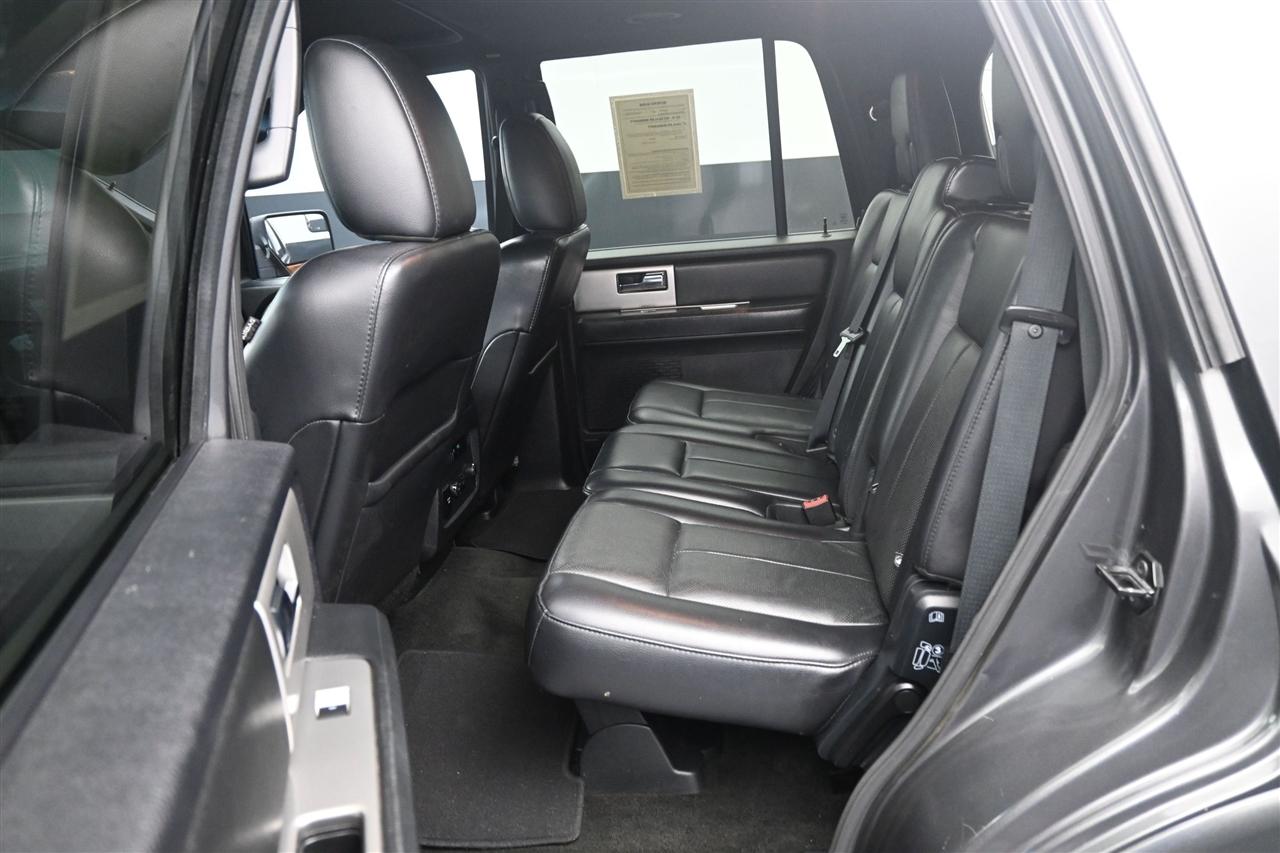 Ford Expedition XLT 2WD 2016