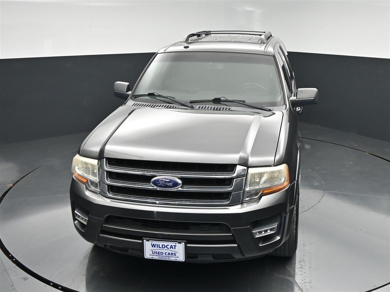 Ford Expedition XLT 2WD 2016