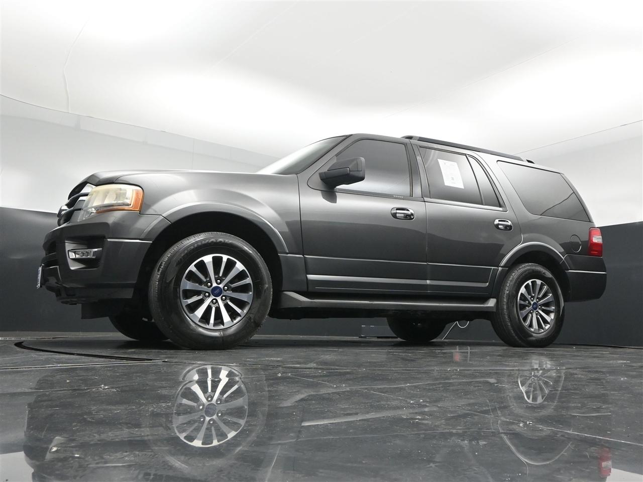 Ford Expedition XLT 2WD 2016
