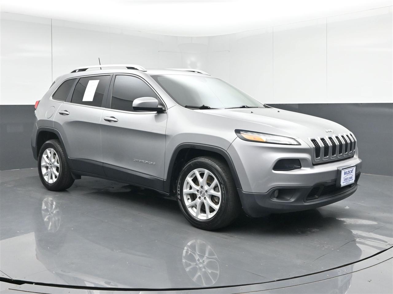 Jeep Cherokee Latitude FWD 2017