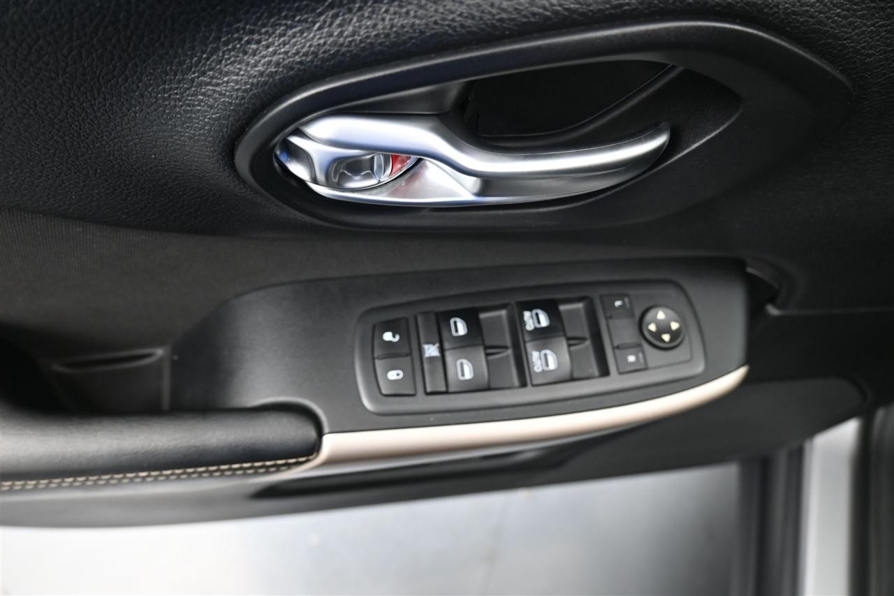 Jeep Cherokee Latitude FWD 2017
