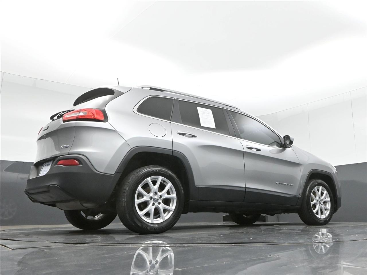 Jeep Cherokee Latitude FWD 2017