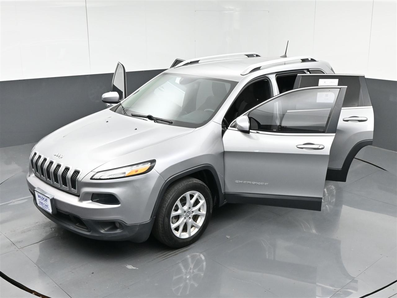 Jeep Cherokee Latitude FWD 2017