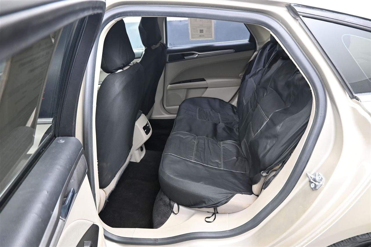 Ford Fusion SE 2017