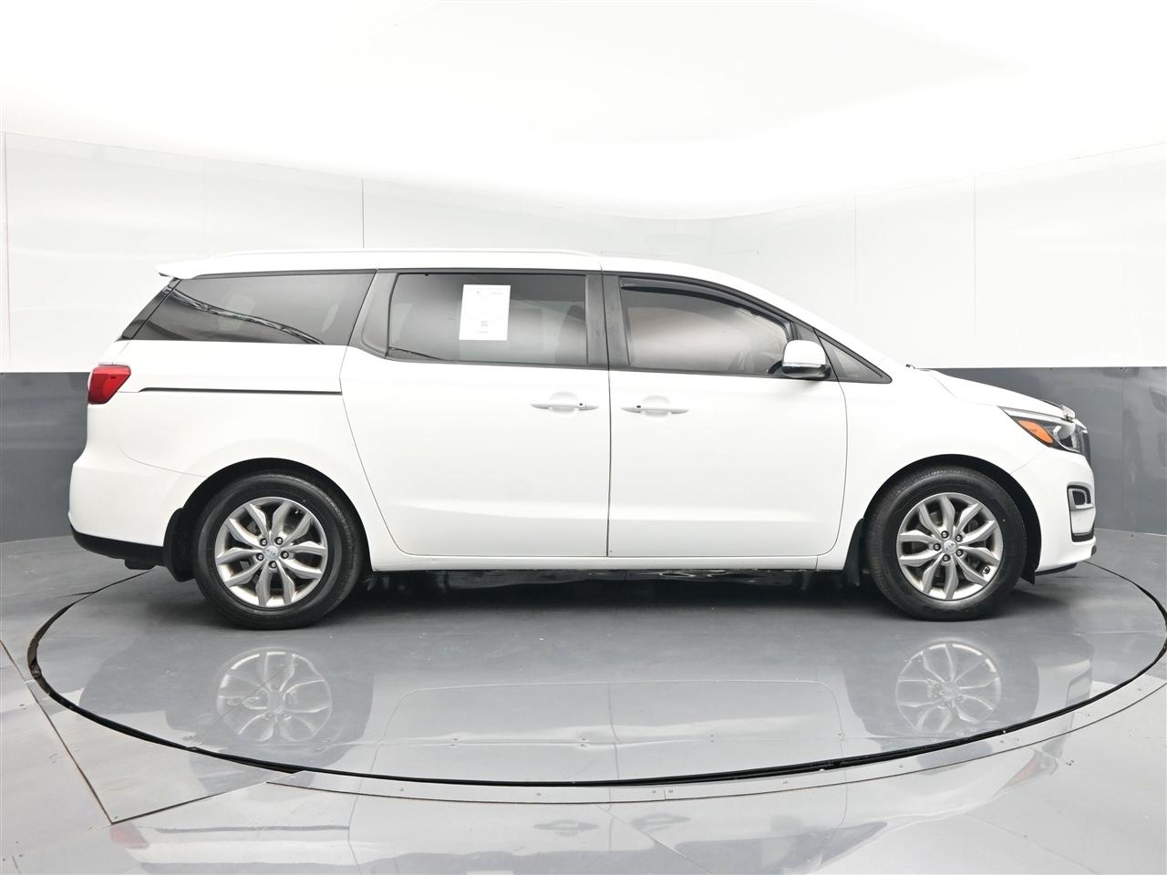Kia Sedona LX 2019