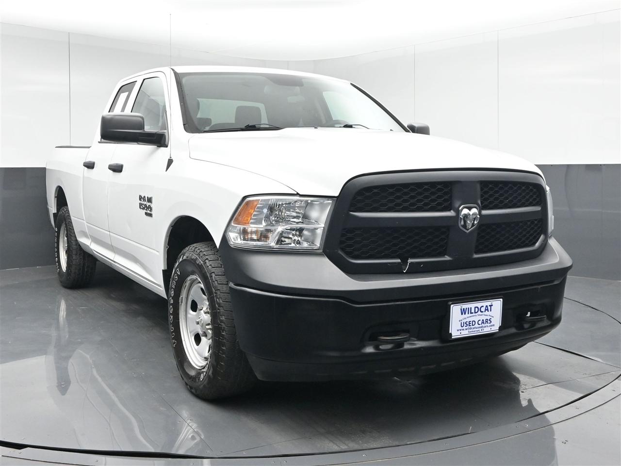 RAM 1500 Classic Tradesman Quad Cab 4WD 2019